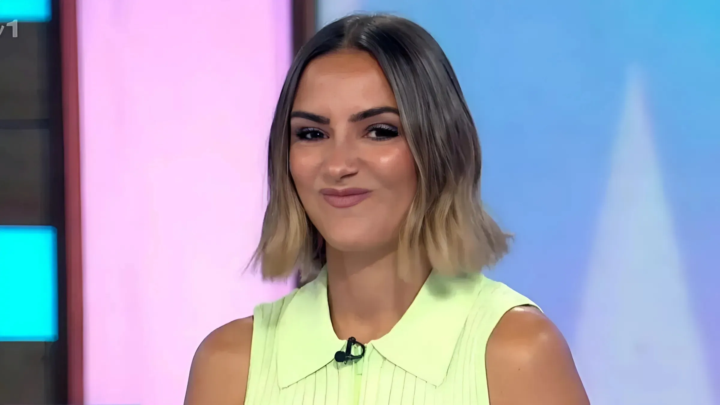 Loose Women's Frankie Bridge rants about stars 'everyone hates working with' winning awards ngocc