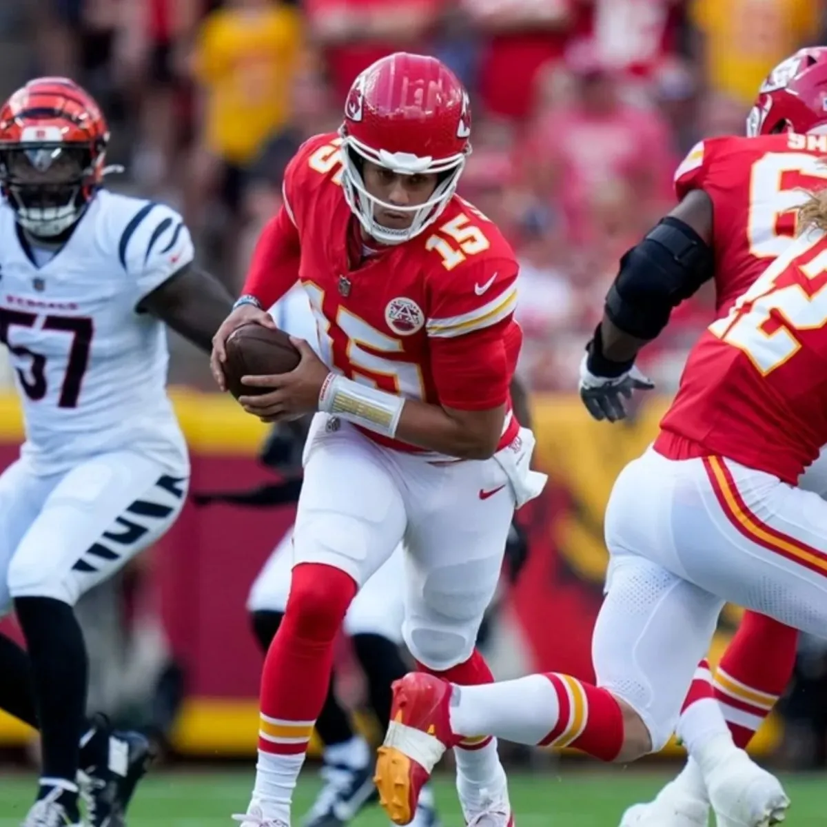 Chiefs hit game-ending FG, beat Bengals in back-and-forth game