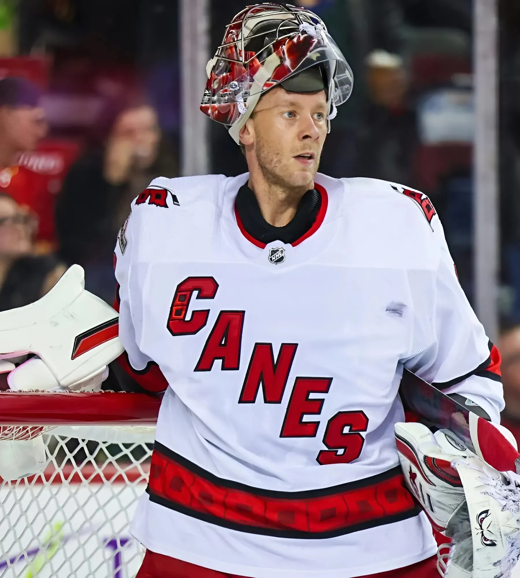 Veteran goaltender Antti Raanta returning to Europe after recent talks with Canucks