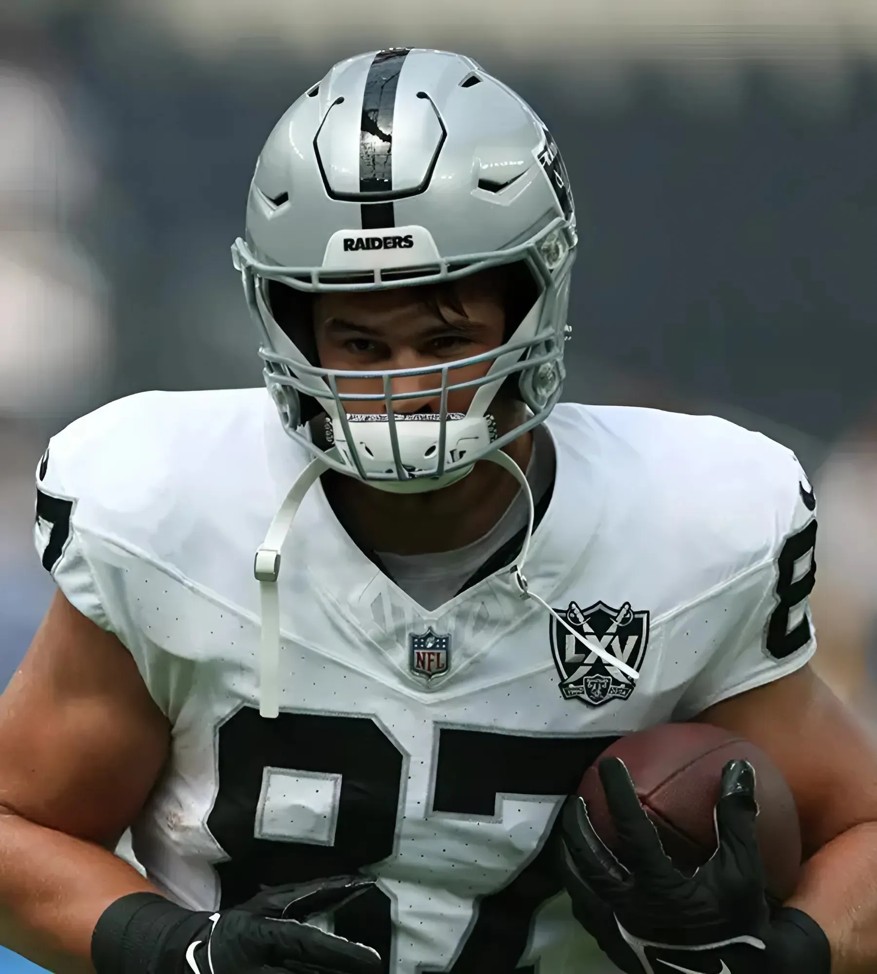 Proposed Trade Swaps Raiders TE Michael Mayer for All-Pro Pass Rusher