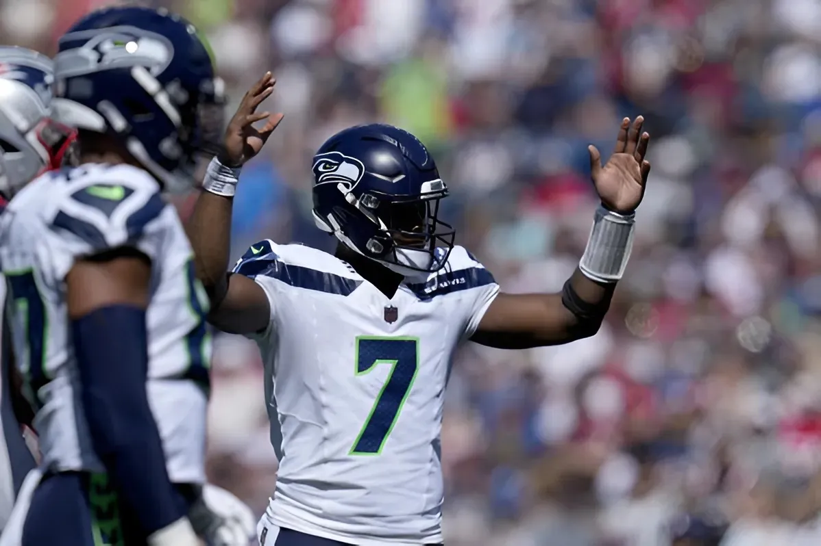 Geno Smith became the Seahawks' No. 5 all time leading passer in Week 2