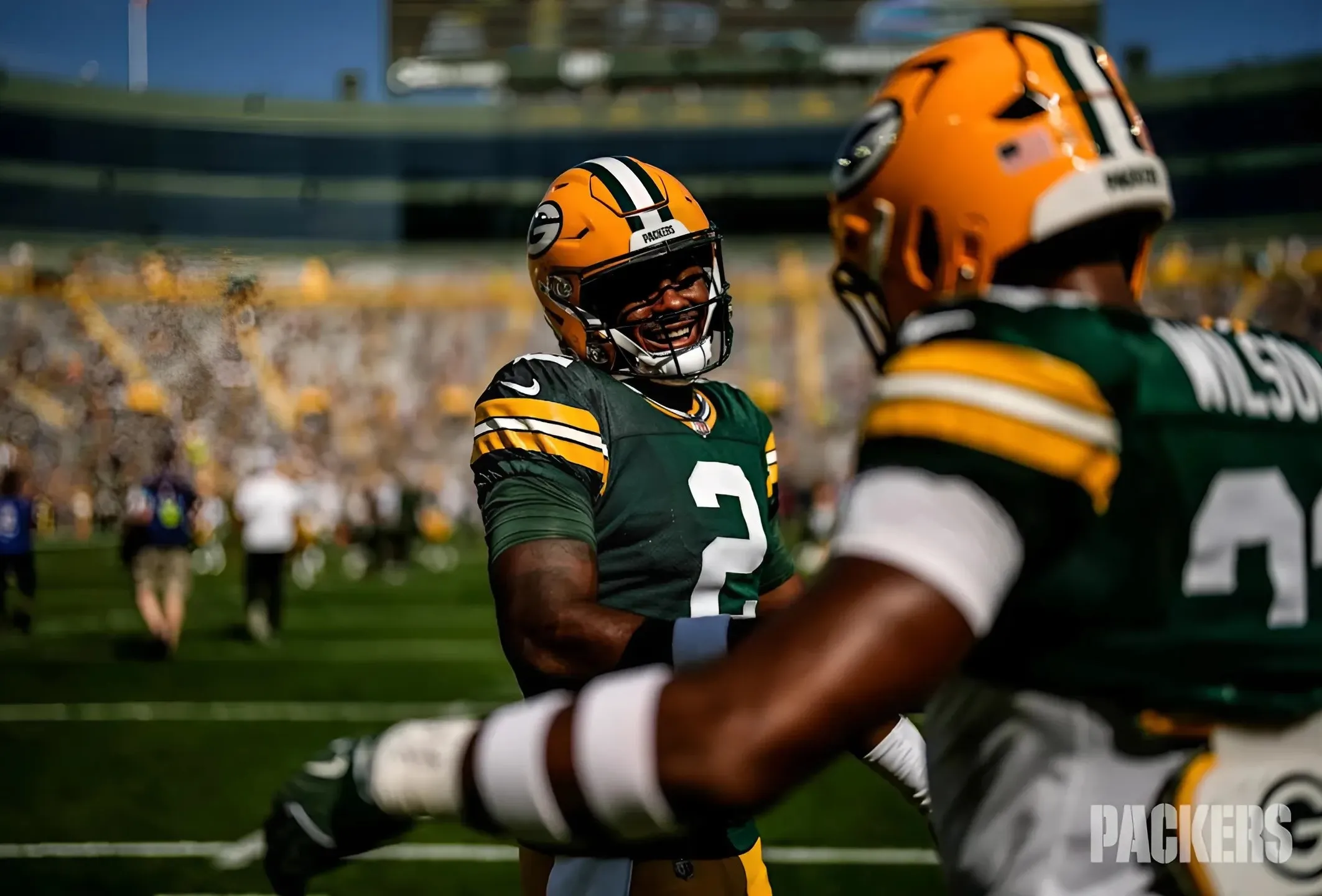 Watch incredible moment Packers teammates embrace Malik Willis in locker room