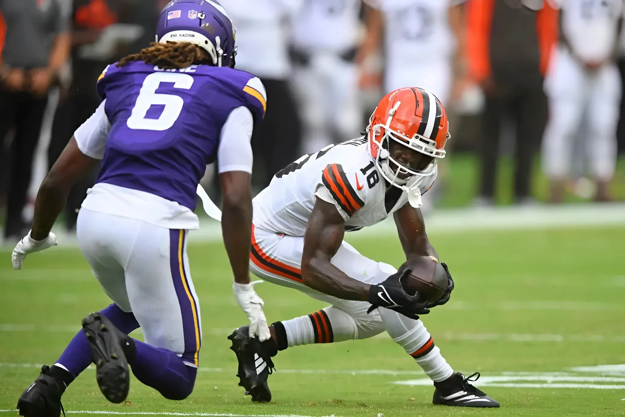 Browns Dealt Devastating Loss as Receiver Ruled Out for Season