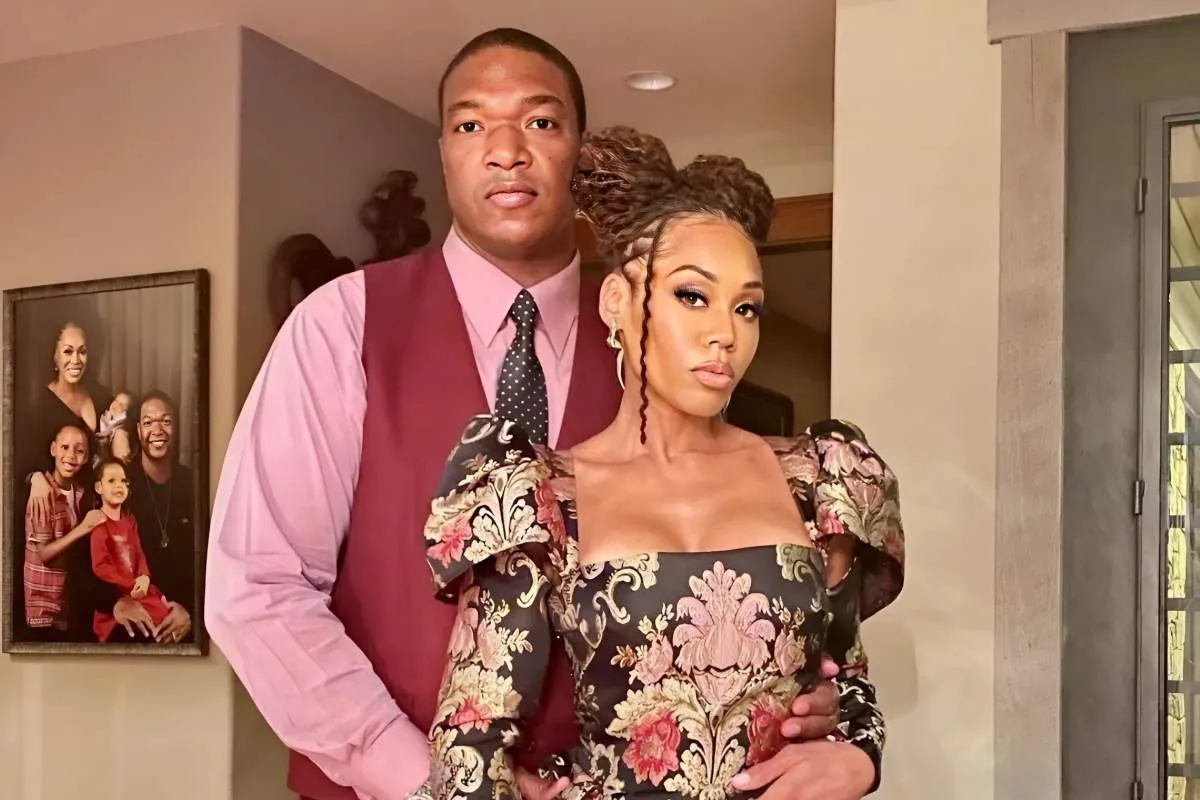 RHOP Alum Monique Samuels Discusses Reasons for Divorce From Chris, How Reality TV Played a Role and If She Has Regrets, Plus Live Viewing Thread tram