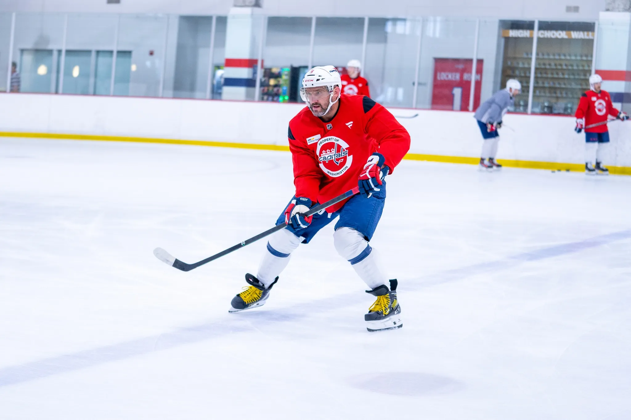 Capitals Captain Back Skating After Leaving Monday's Informal Practice Early