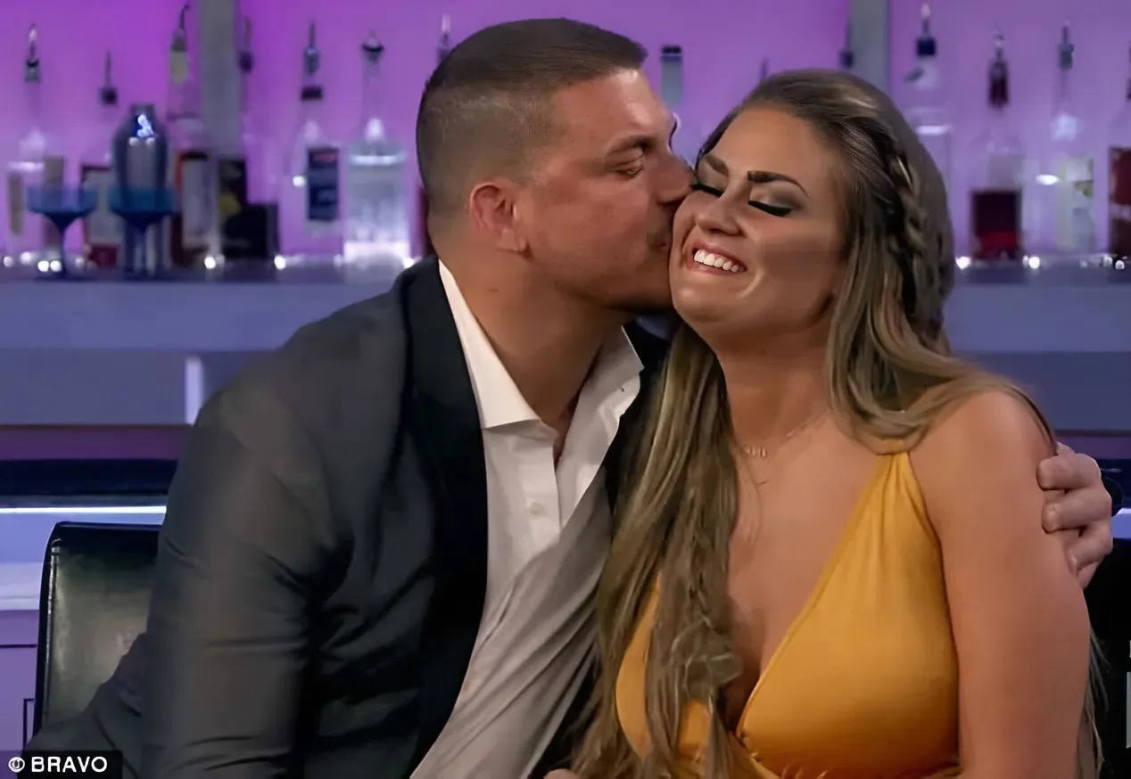 Report: Jax Taylor’s ‘Graphic’ Texts to Another Woman Shown to Brittany Cartwright at The Valley Finale Party