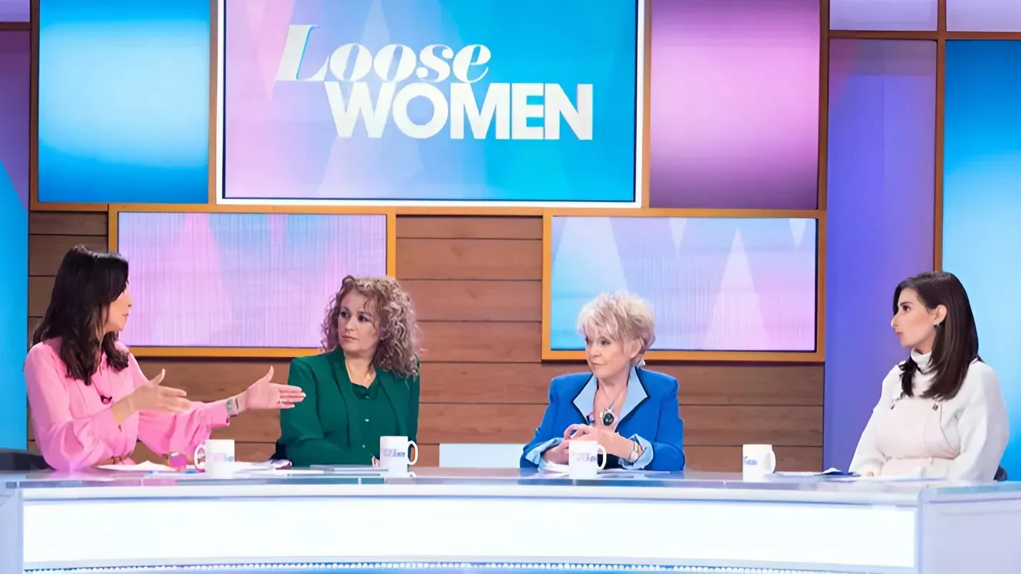 ITV Loose Women stars fail to 'hide fury' after yet another snub trucc