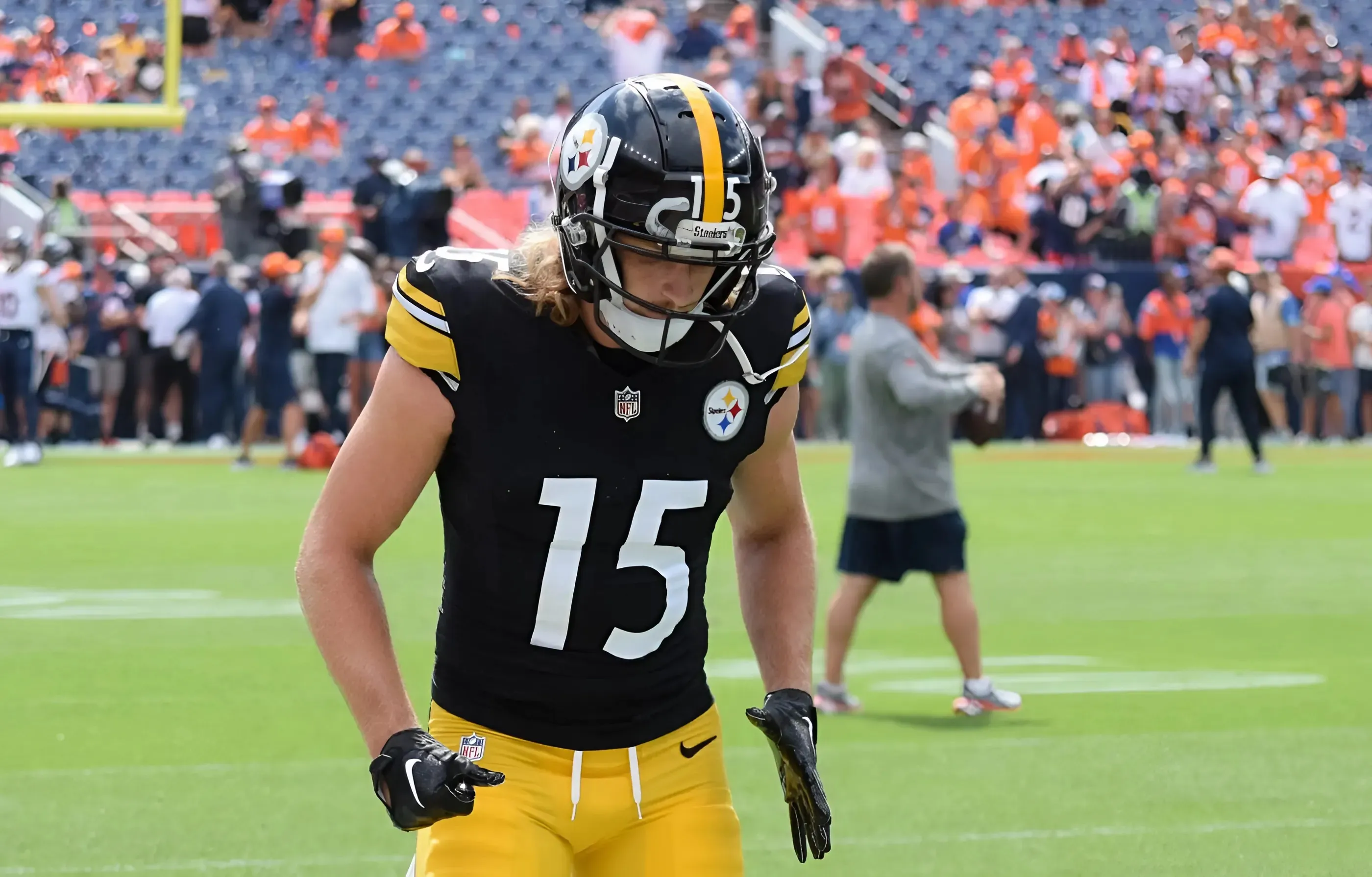 Steelers Promote WR Ben Skowronek to Active Roster