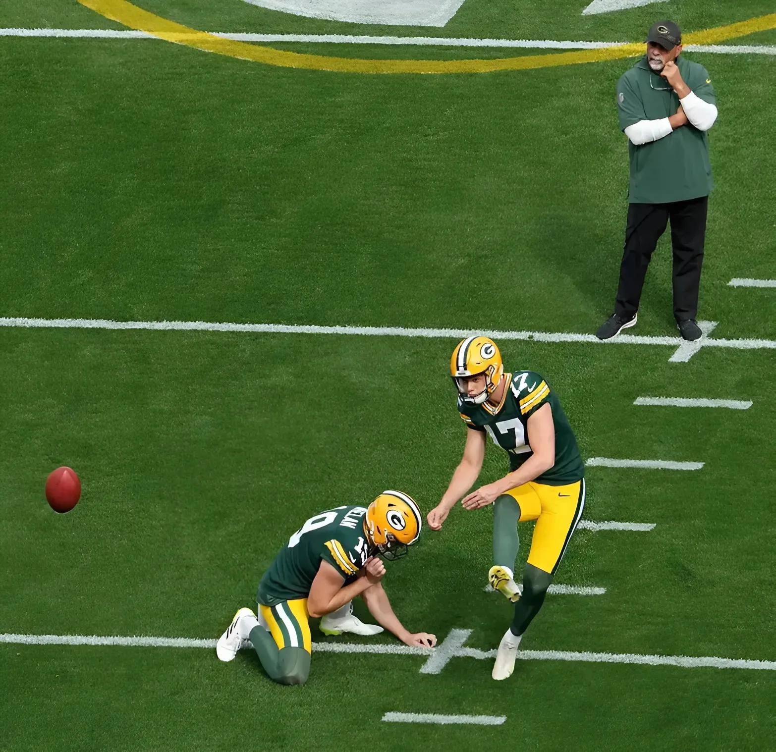 BREAKING: Packers Fans Go Absolutely Wild When Former Kicker Gets Try Out With AFC Contender