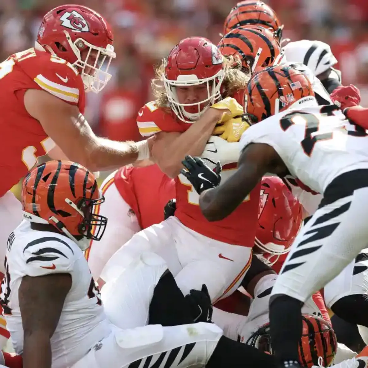 Insider Projects Chiefs ‘Lead Back’ vs Falcons on Sunday Night Football