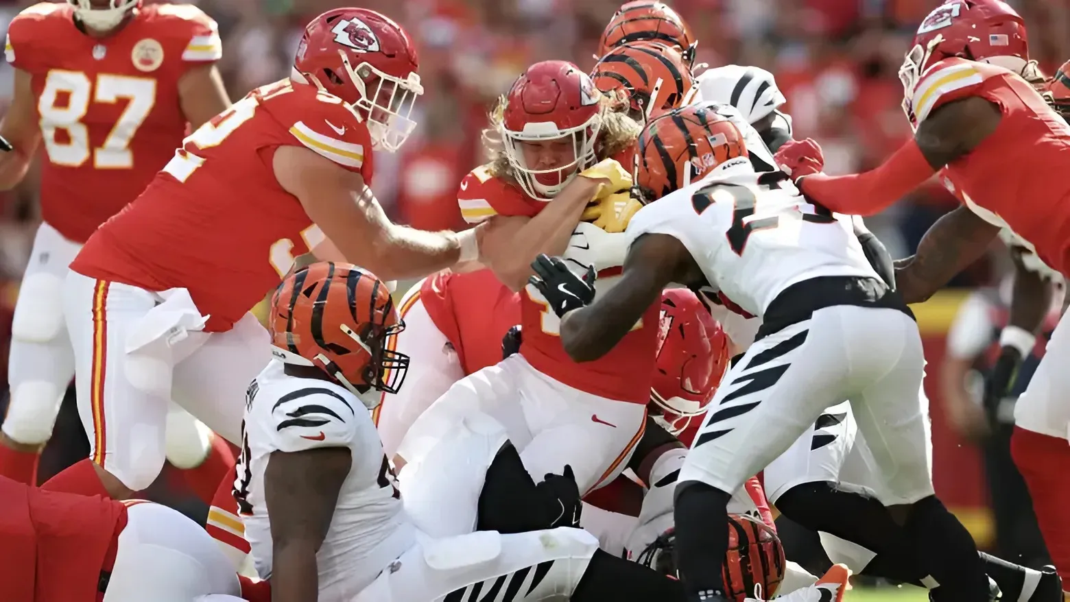 Insider Projects Chiefs ‘Lead Back’ vs Falcons on Sunday Night Football