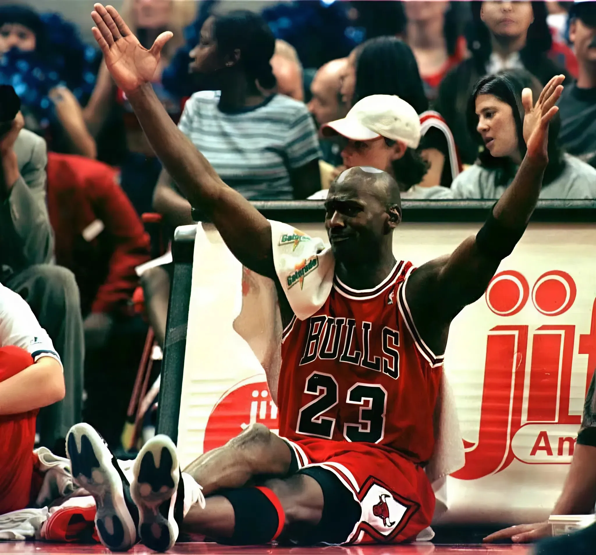 Michael Jordan Yelled And Cursed At Bulls Teammates When They Missed Shots After He Passed Them The Ball: ‘There’s No Forgiveness When You Miss’