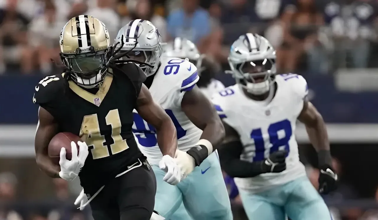 Multiple Cowboys should be benched for embarrassing effort on Alvin Kamara TD