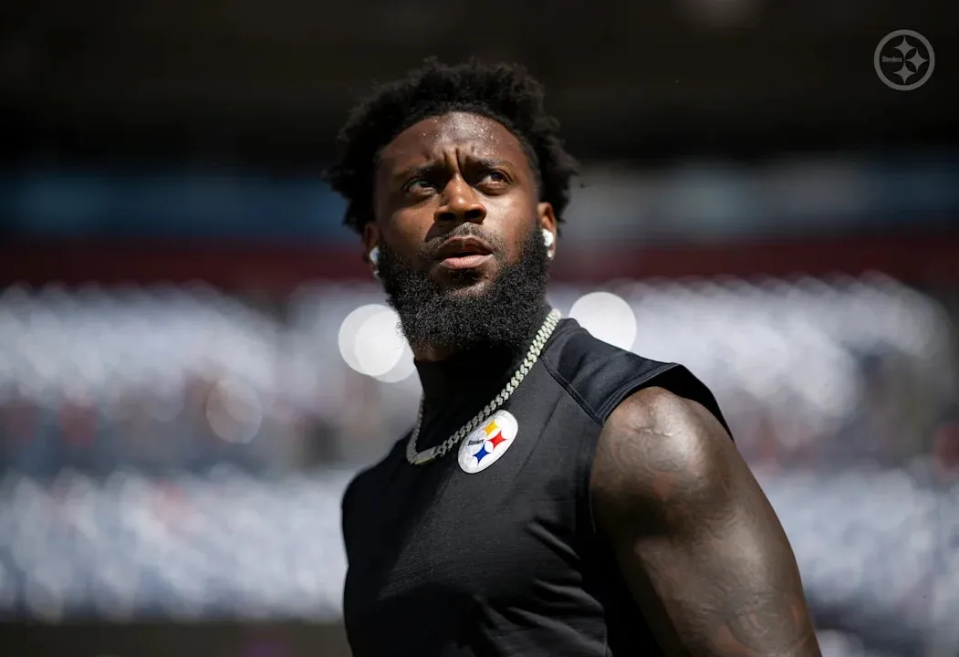 Steelers' Patrick Queen sends stern message to JK Dobbins, Chargers rushing attack