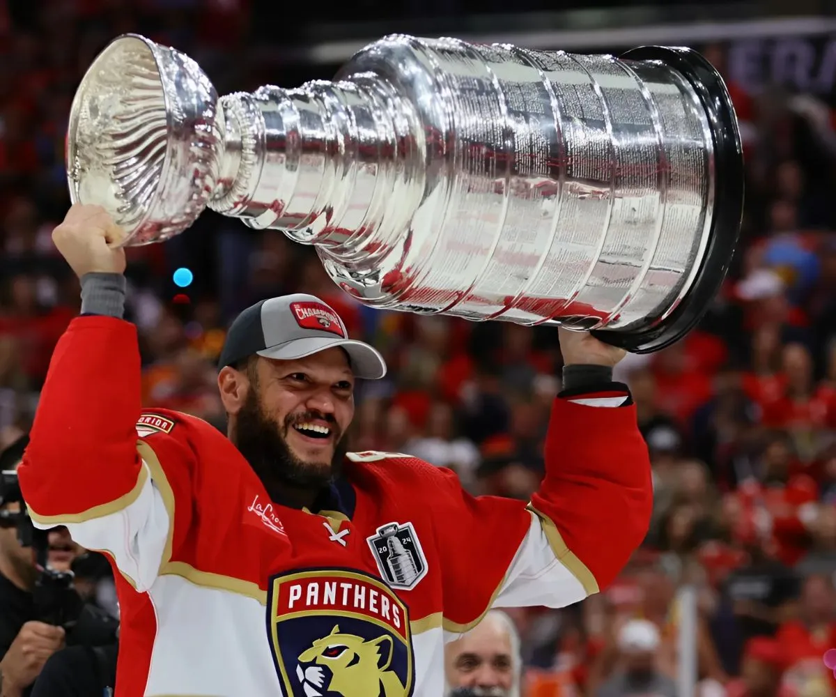 Panthers Stanley Cup winner announces retirement from NHL