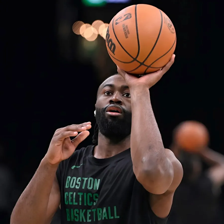 Jaylen Brown Takes Leadership Initiative Before Celtics Training Camp