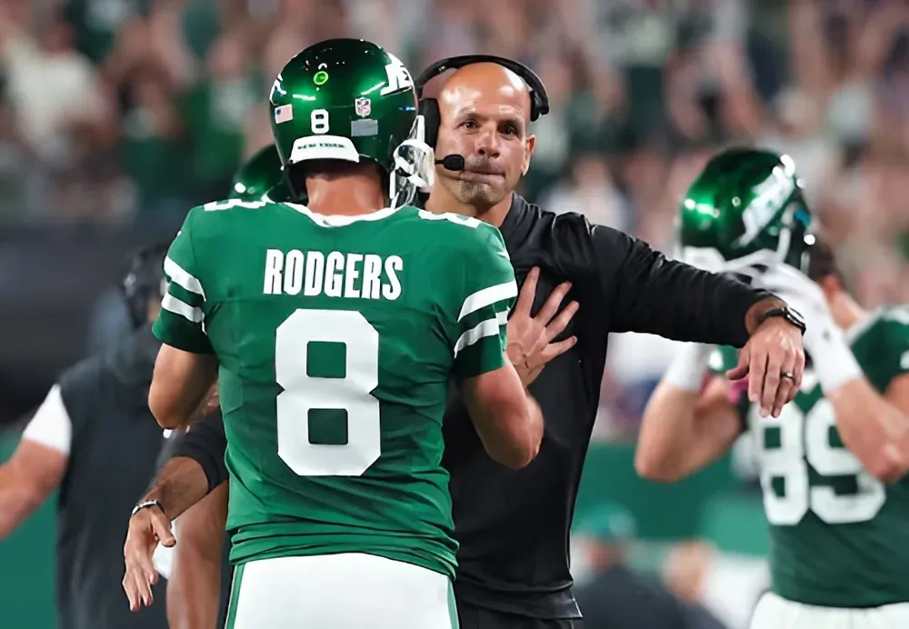 Jets explain tense Aaron Rodgers-Robert Saleh sideline exchange in win over Patriots