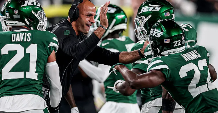 Robert Saleh lauds rising NY Jets star who’s been a ‘blessing’