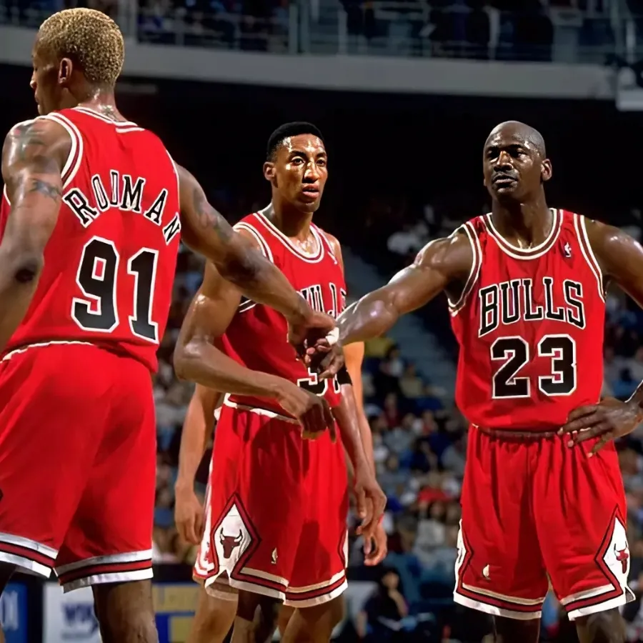 Top 10 Players in Chicago Bulls History