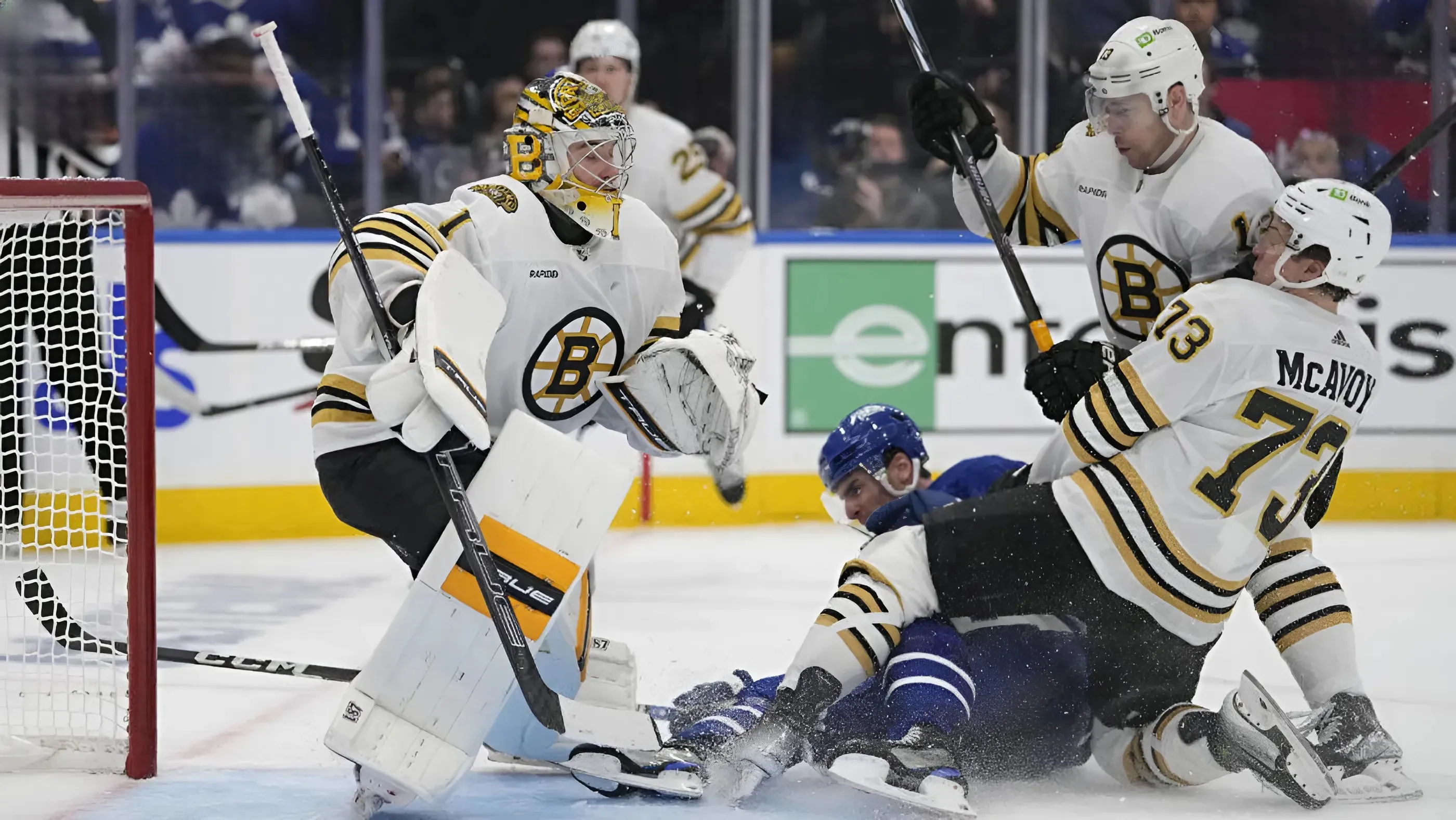 Trusted Insider Says Swayman Trade Talks from Bruins Surfacing