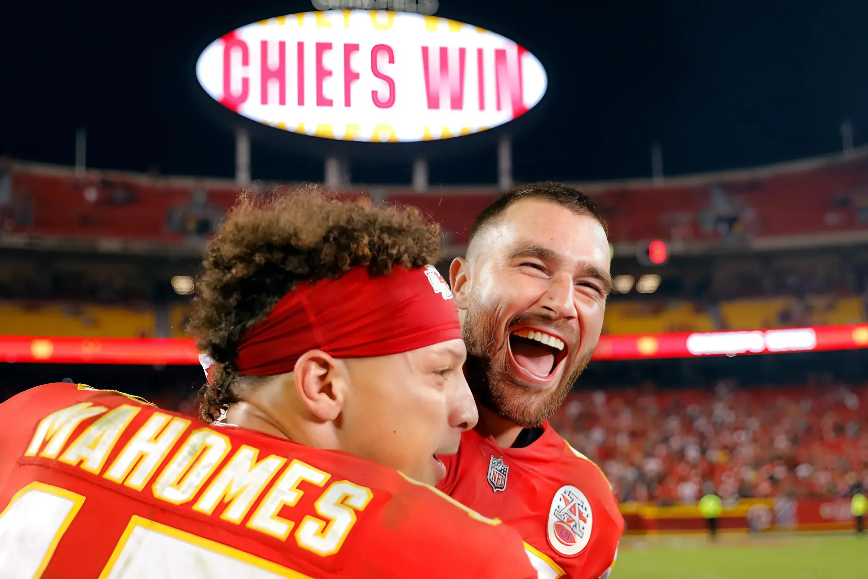 Chiefs QB Patrick Mahomes, TE Travis Kelce living rent-free in a Bengals defender's. . . phone