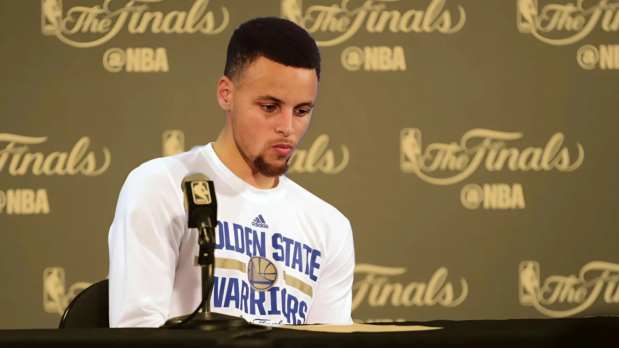 Stephen Curry became 'the face' of Philadelphia's drug dealing in 2016 - "Definitely unique"