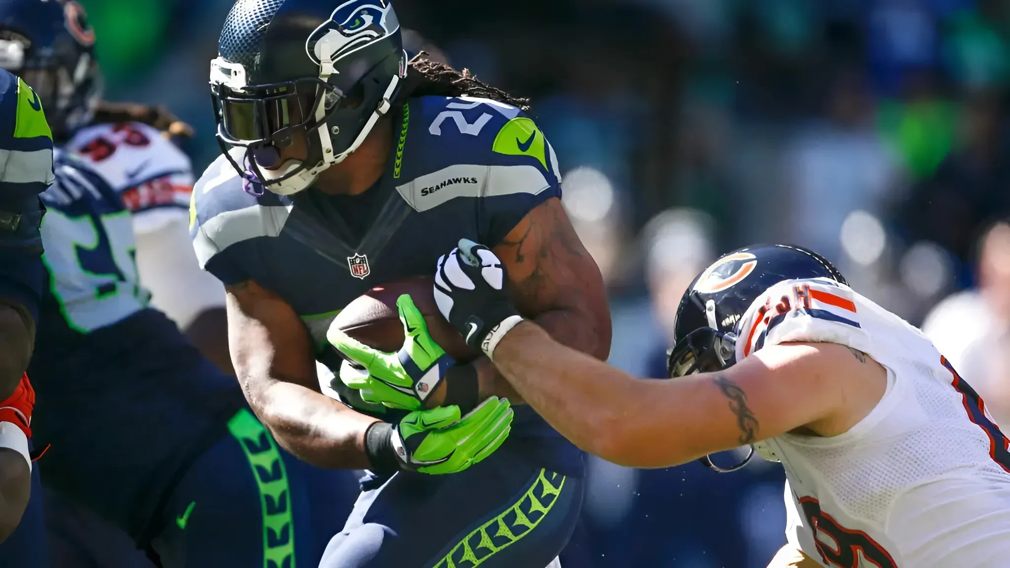 Marshawn Lynch vs Shaun Alexander: Who’s the best Seahawks running back of all-time?