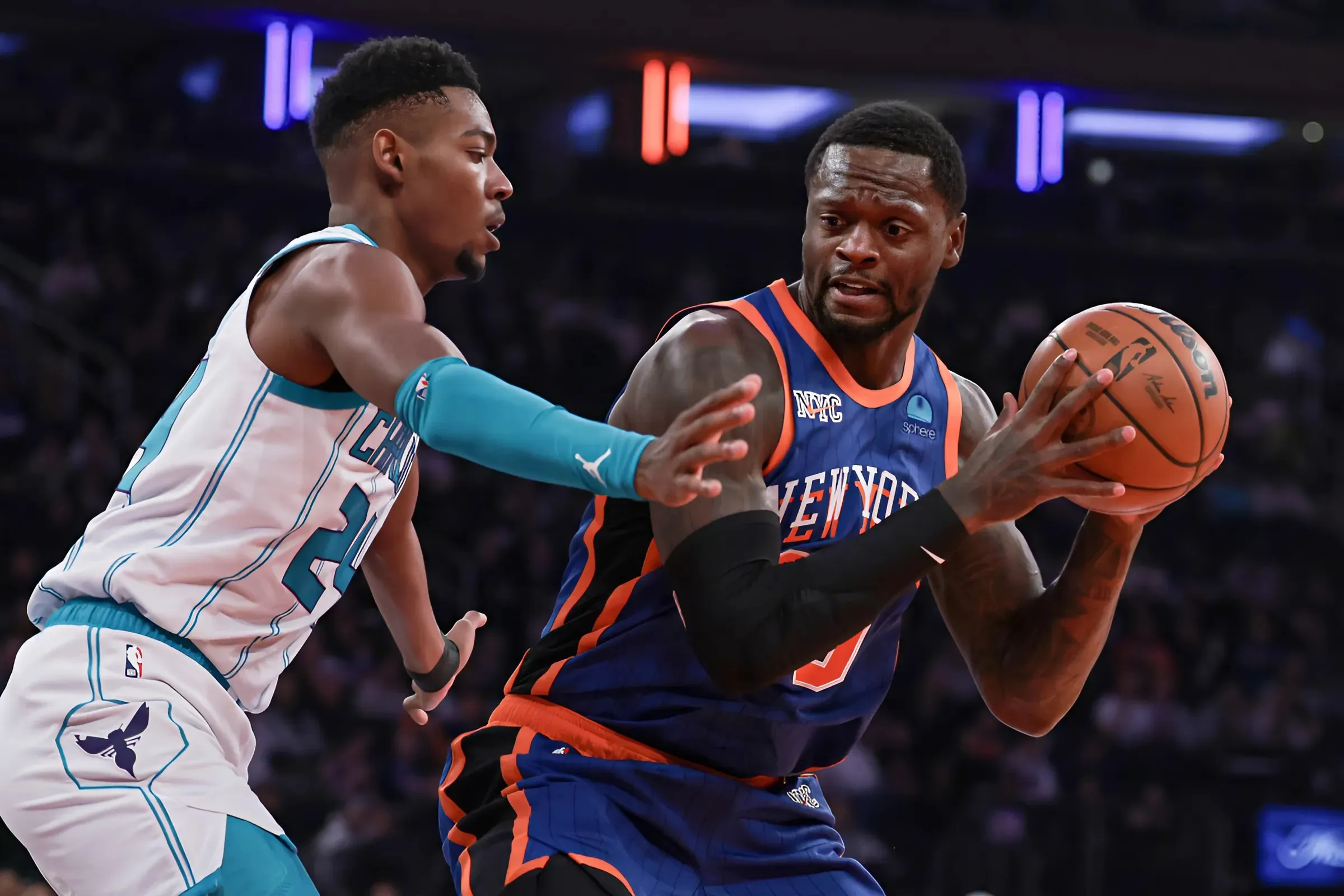 3-Team Mock Trade Sends Julius Randle To The Charlotte Hornets