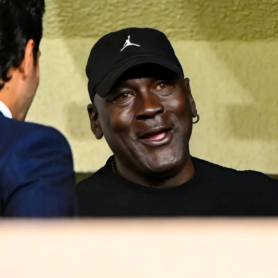 Fans question Michael Jordan’s health after recent appearance at Barcelona game