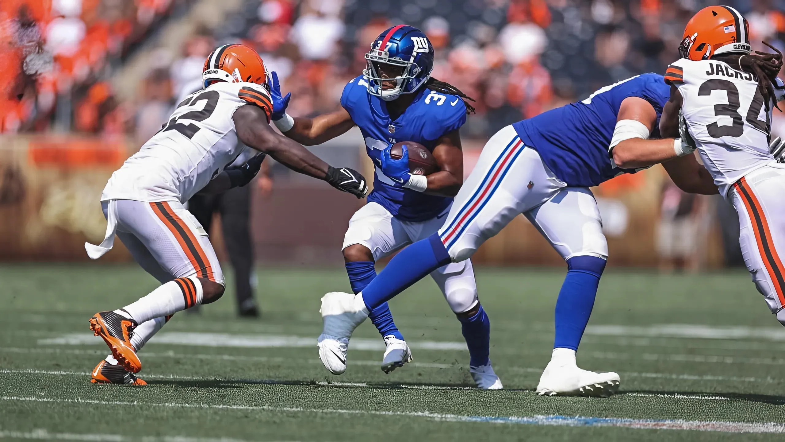 Browns Add Fresh Legs to Backfield Ahead of Week 3 Amid Injury Issues