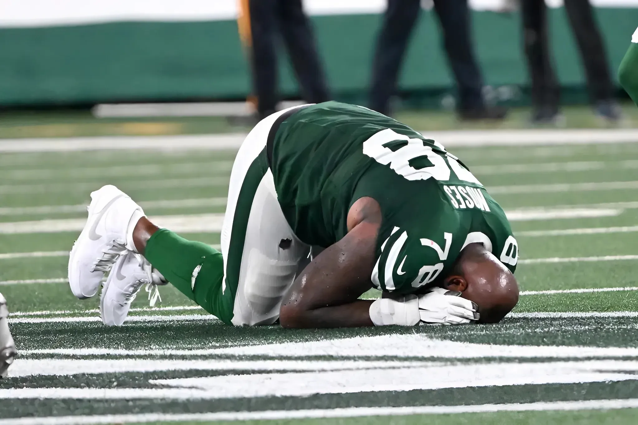 Jets Lose 147 Game Starter to Injury Amid Patriots Rout: Insider