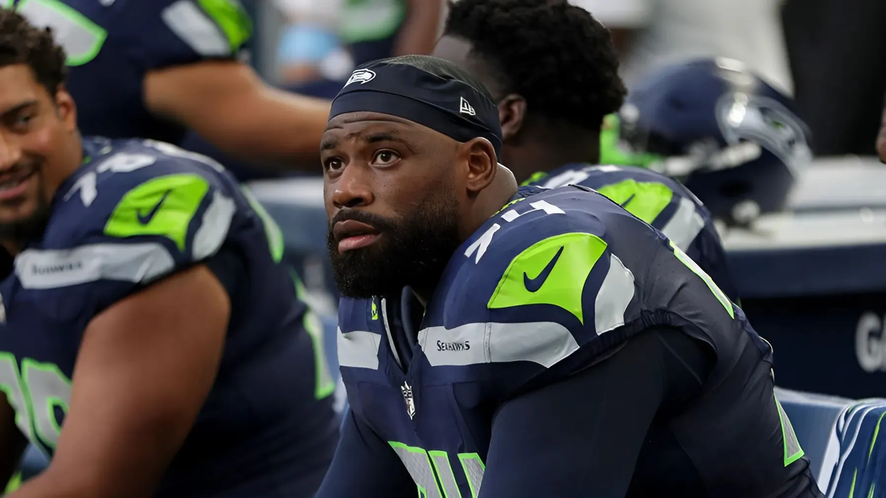 Seahawks place George Fant on IR, add OT from practice squad