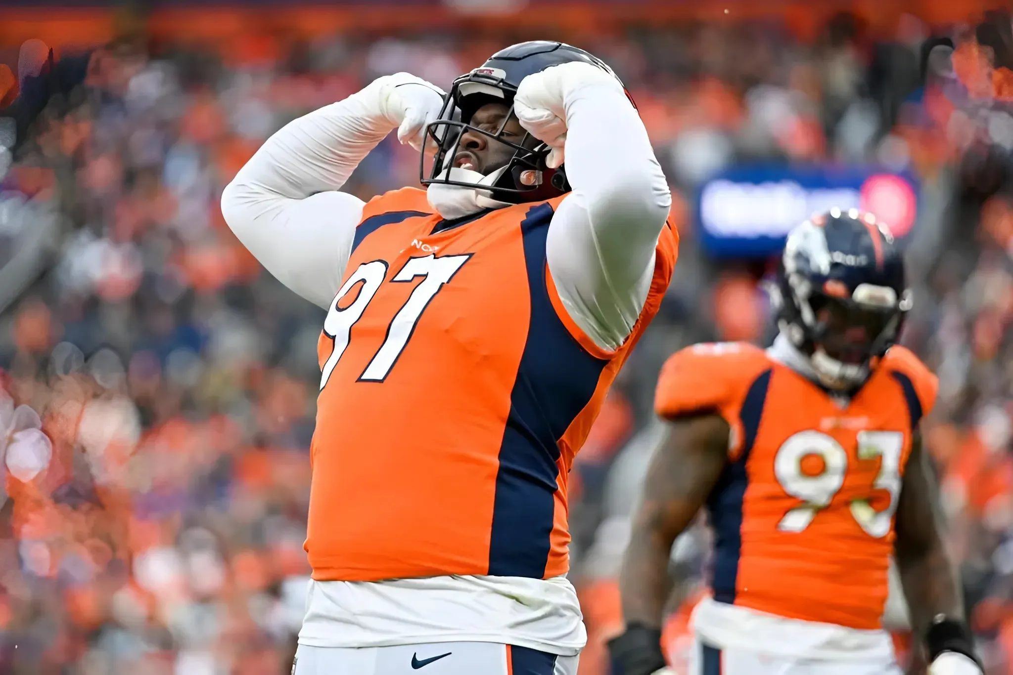 Bears Trade Pitch Nets Team $30 Million D-Lineman From AFC West