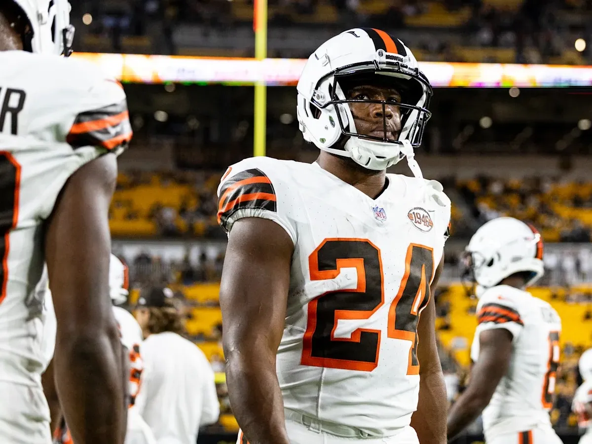 Browns RB Nick Chubb Spotted on Field Amid Return Talk