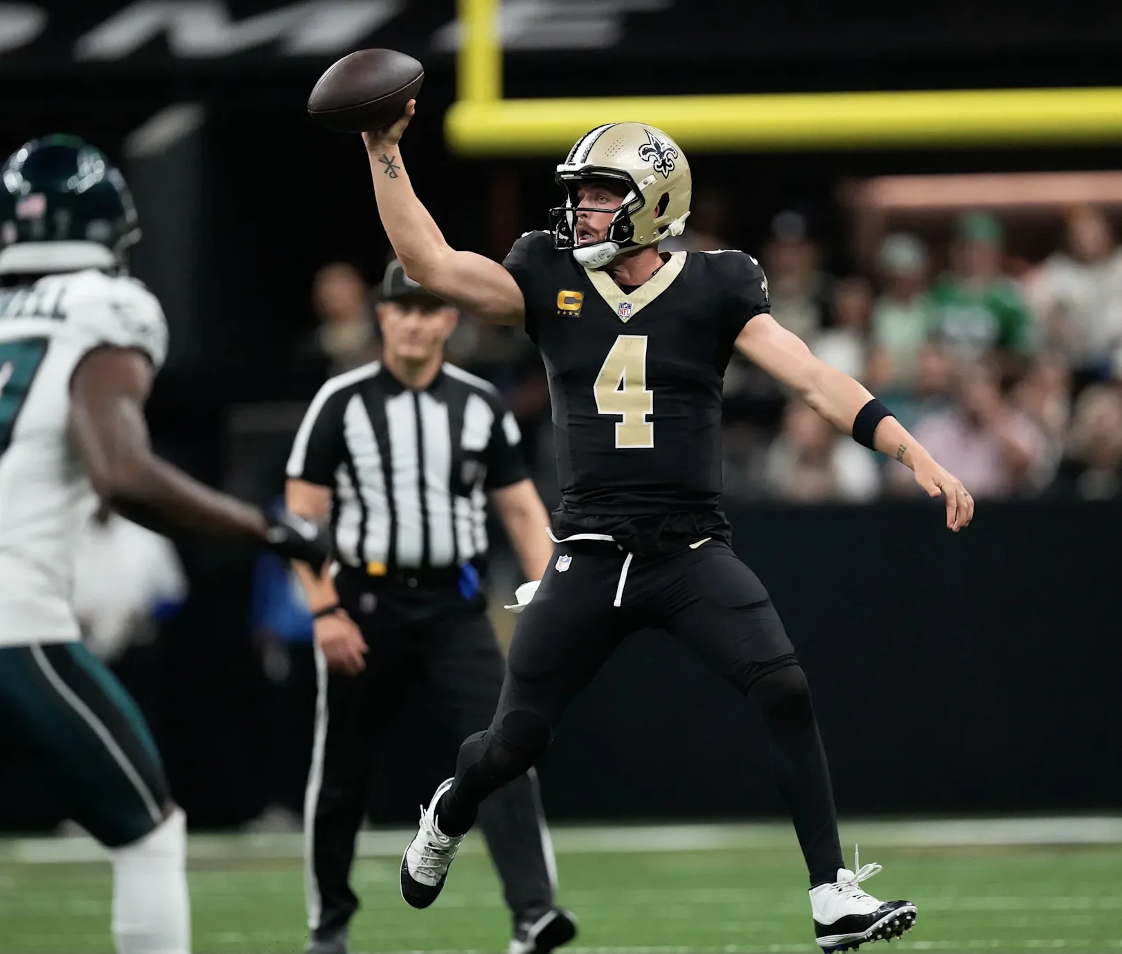 Saints' late meltdown vs. Eagles costs New Orleans a 3-0 start