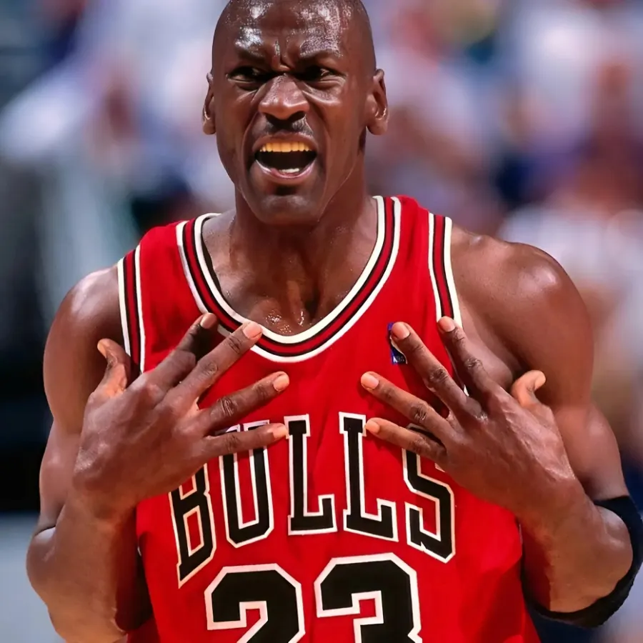 Michael Jordan Was Asked For Autograph In Airport Bathroom While Playing For Bulls: ‘You Gotta Be Kidding Me’