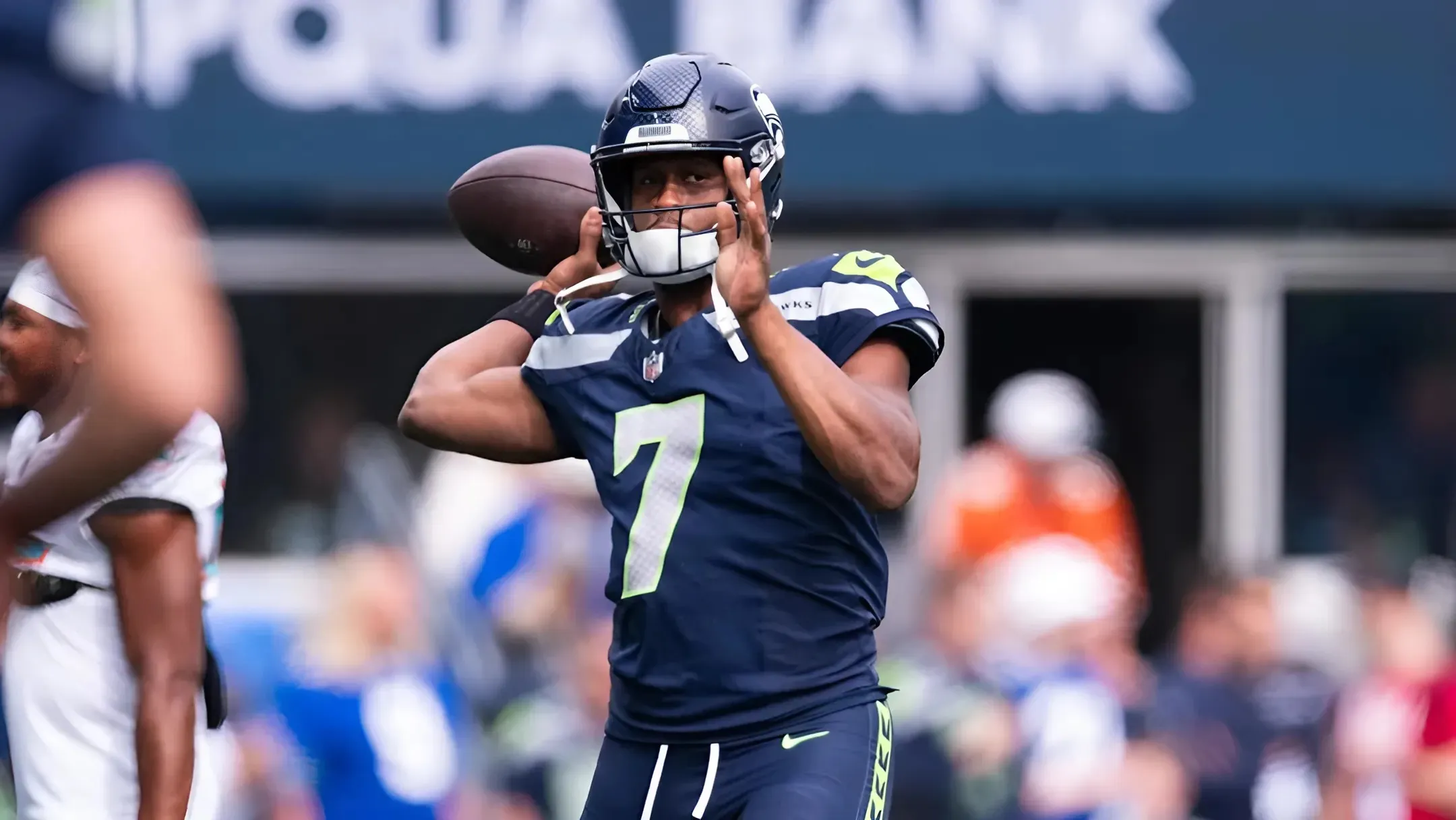 Halftime Observations: Big Plays Propel Seattle Seahawks to 17-3 Lead vs. Miami Dolphins