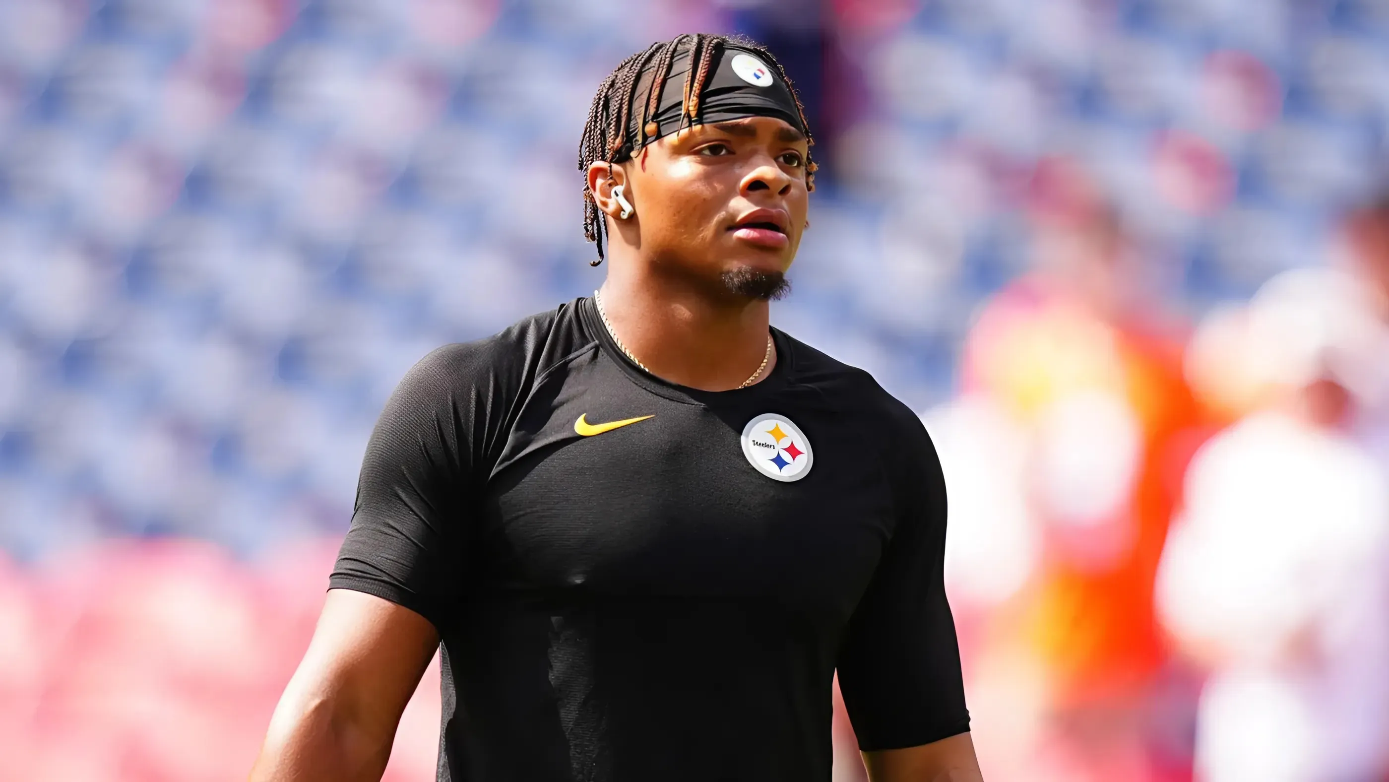 Steelers can’t afford risk of not sticking with Justin Fields