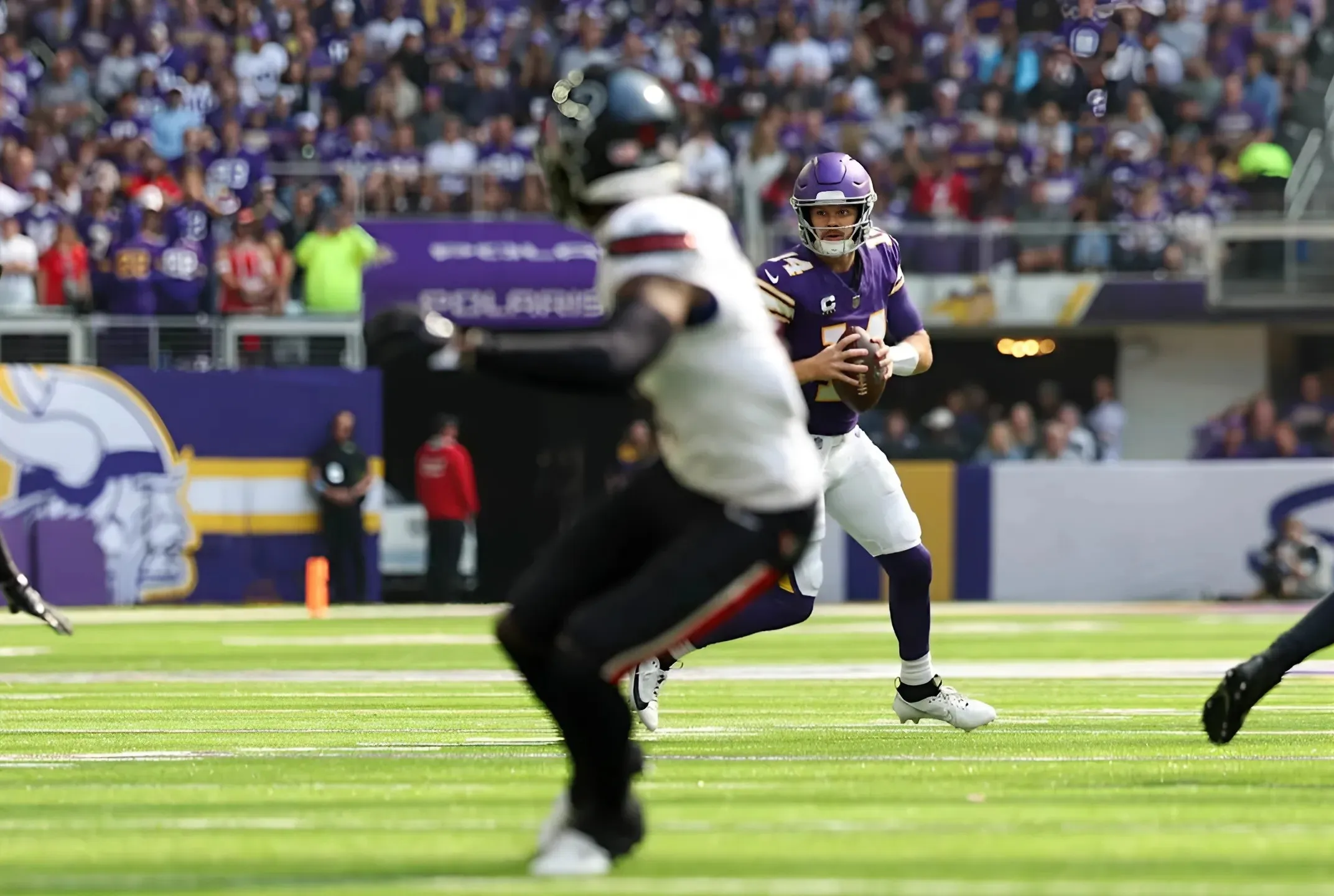 Vikings QB Sam Darnold Shares Initial Update After Knee Injury