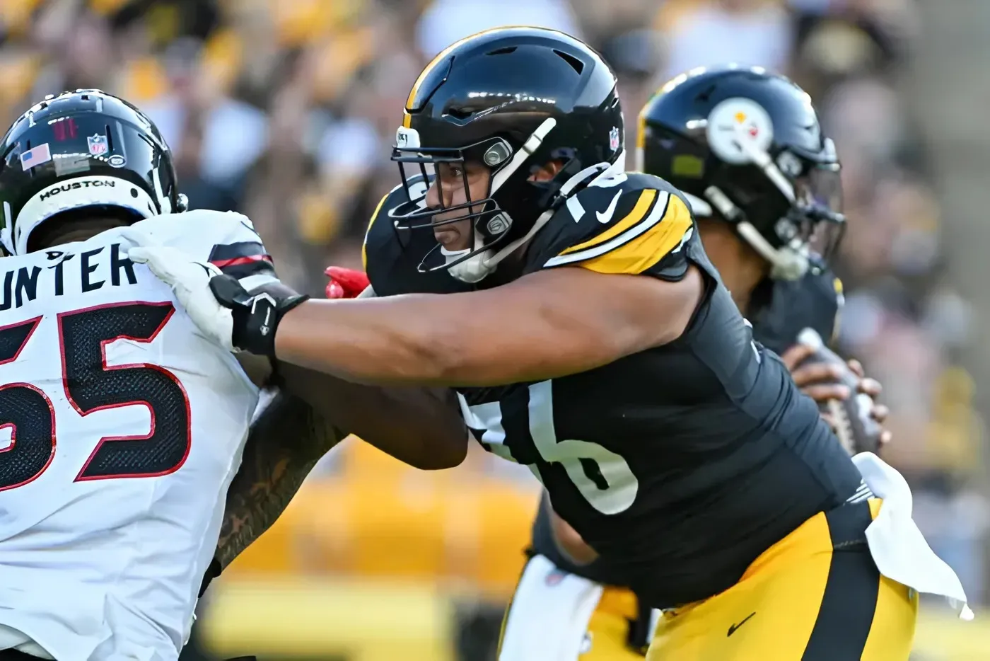 Steelers rookie sensation to miss the rest of the season following uncommon knee injury