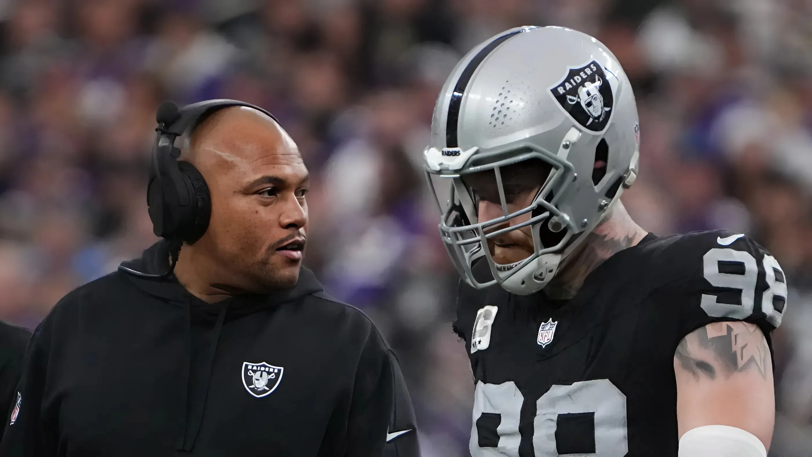 Raiders defensive end Maxx Crosby gives his own injury update after loss to Panthers