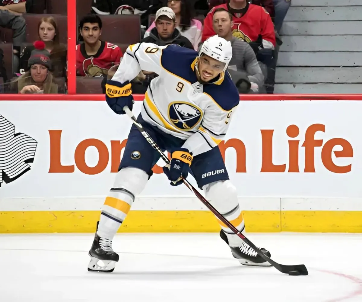 Ex-Sabres Star Gets Brutal Injury News