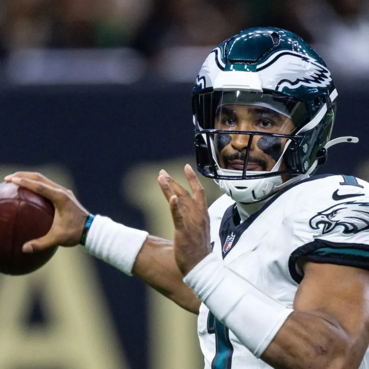 Eagles Jalen Hurts Stays Poised Despite Turnovers: "You Can See It On His Face"