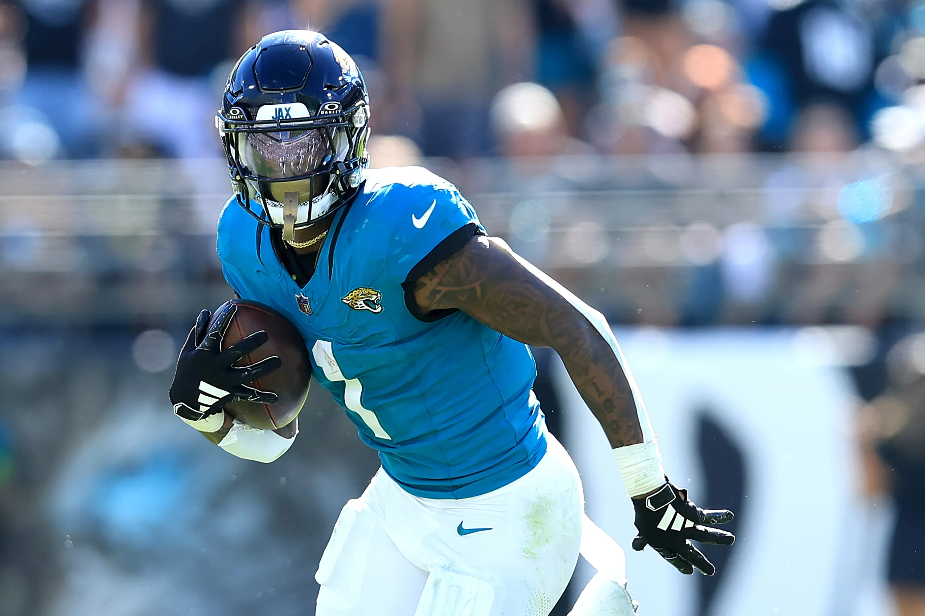 Cowboys Could Pursue ‘Rampaging’ RB After Jaguars’ Abysmal Start