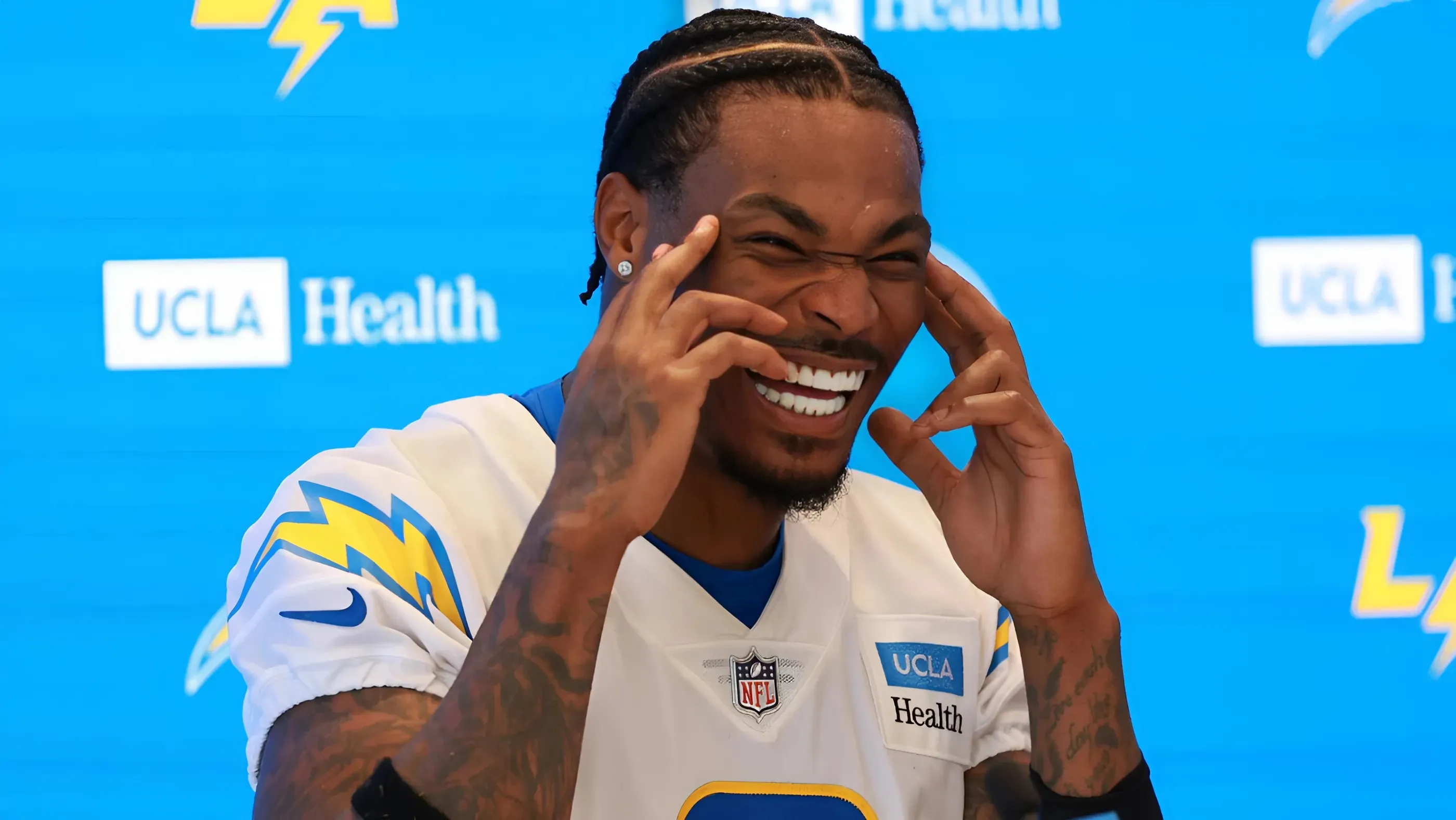 Controversy Strikes: NFL Faces Rigging Allegations After Chargers Star Suspension Favors Kansas City Chiefs