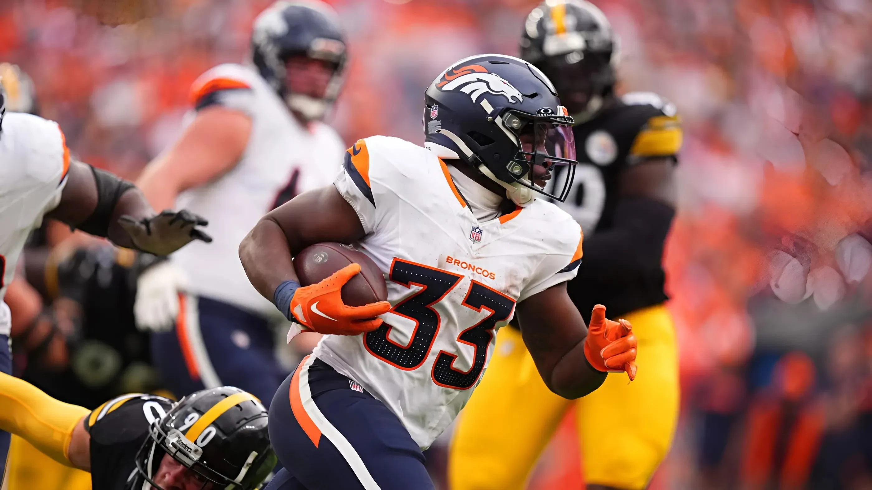 Broncos RB Javonte Williams' Struggles Stretch Beyond Stacked Box Issue