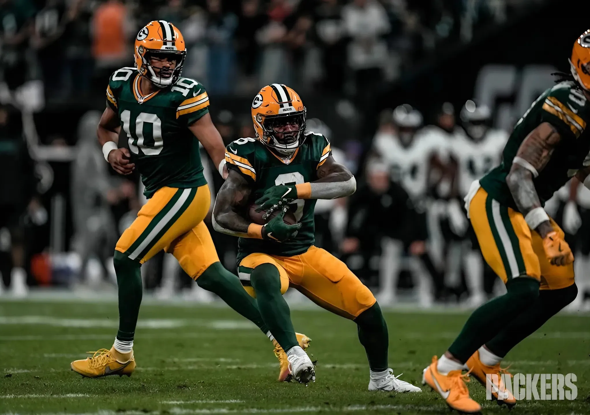 Packers walking a delicate balance as Jordan Love tries to get back for clash with Vikings