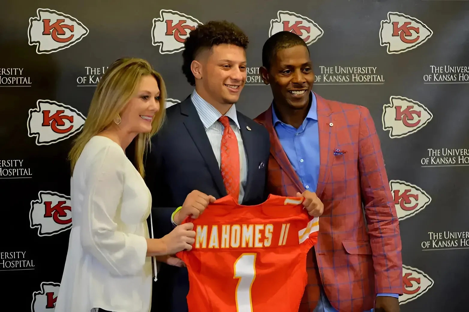 Patrick Mahomes’ Father Gets Arrested For DWI, Gets Five Years Probation After Third Arrest