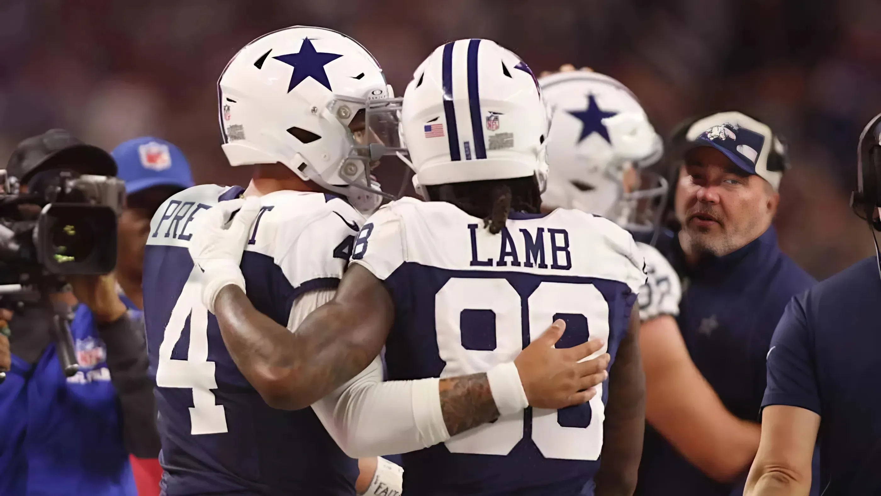 CeeDee Lamb on Dak Prescott relationship after heated sideline exchange