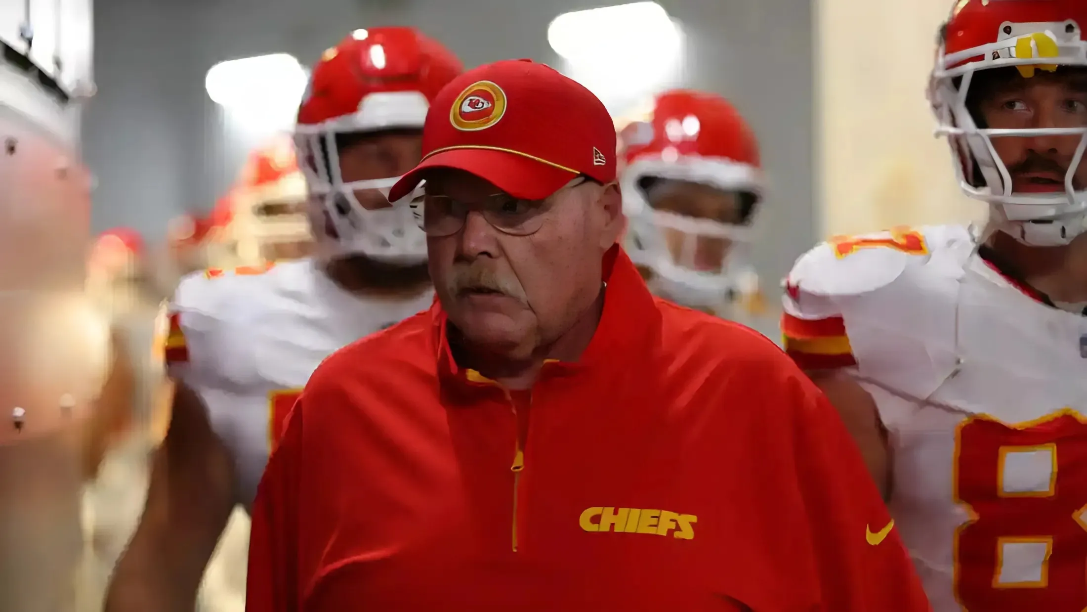 Andy Reid Sends Strong Message on Travis Kelce’s Outside ‘Distractions’